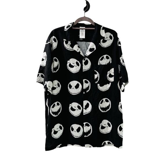 NEW DISNEY PARKS NIGHTMARE BEFORE CHRISTMAS JACK SKELLINGTON CAMP SHIRT L - Picture 1 of 6